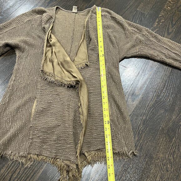 XCVI Cardigan Women’s Medium Green Draped Distressed‎ Boho Grunge Jacket - Picture 6 of 7